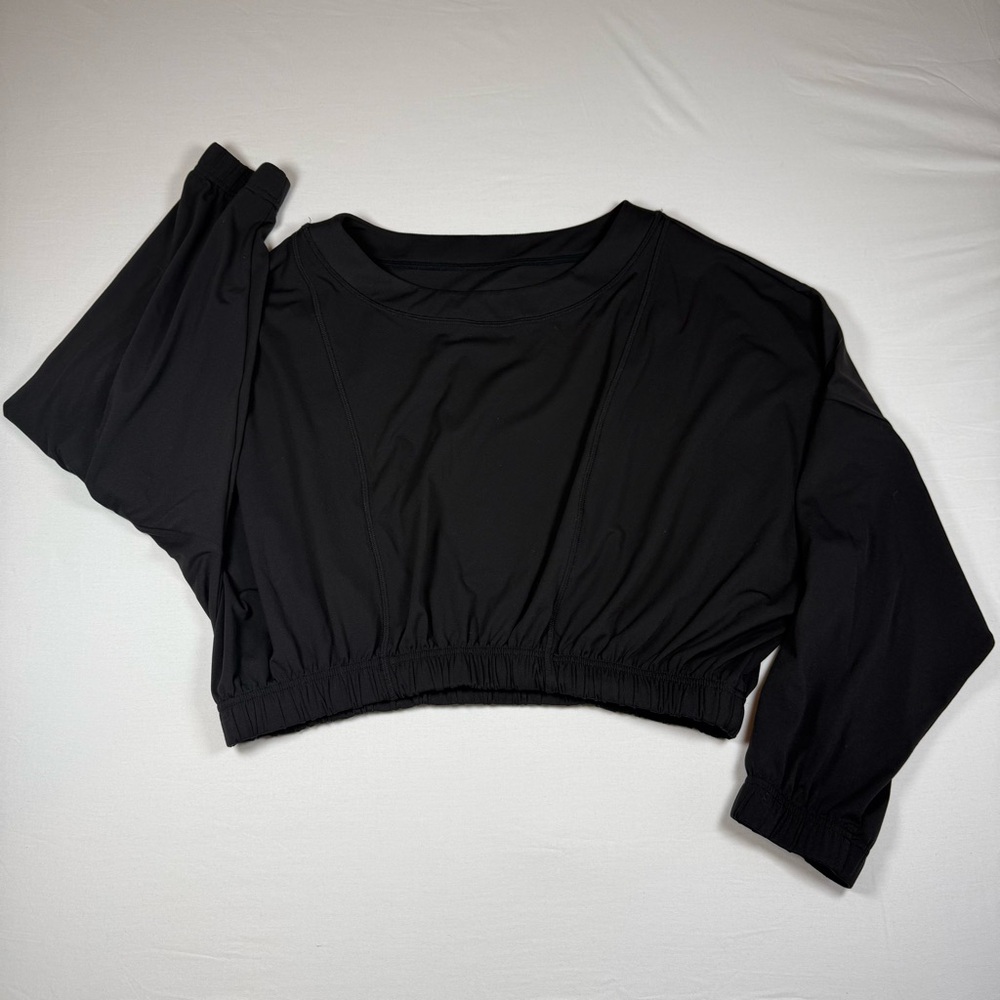 Balance Athletica Black Cropped Top - Picture 2 of 11